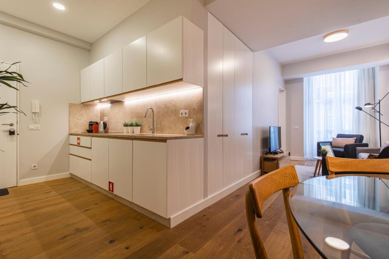 Upscale & Modern 2Bdr Apartment リスボン エクステリア 写真