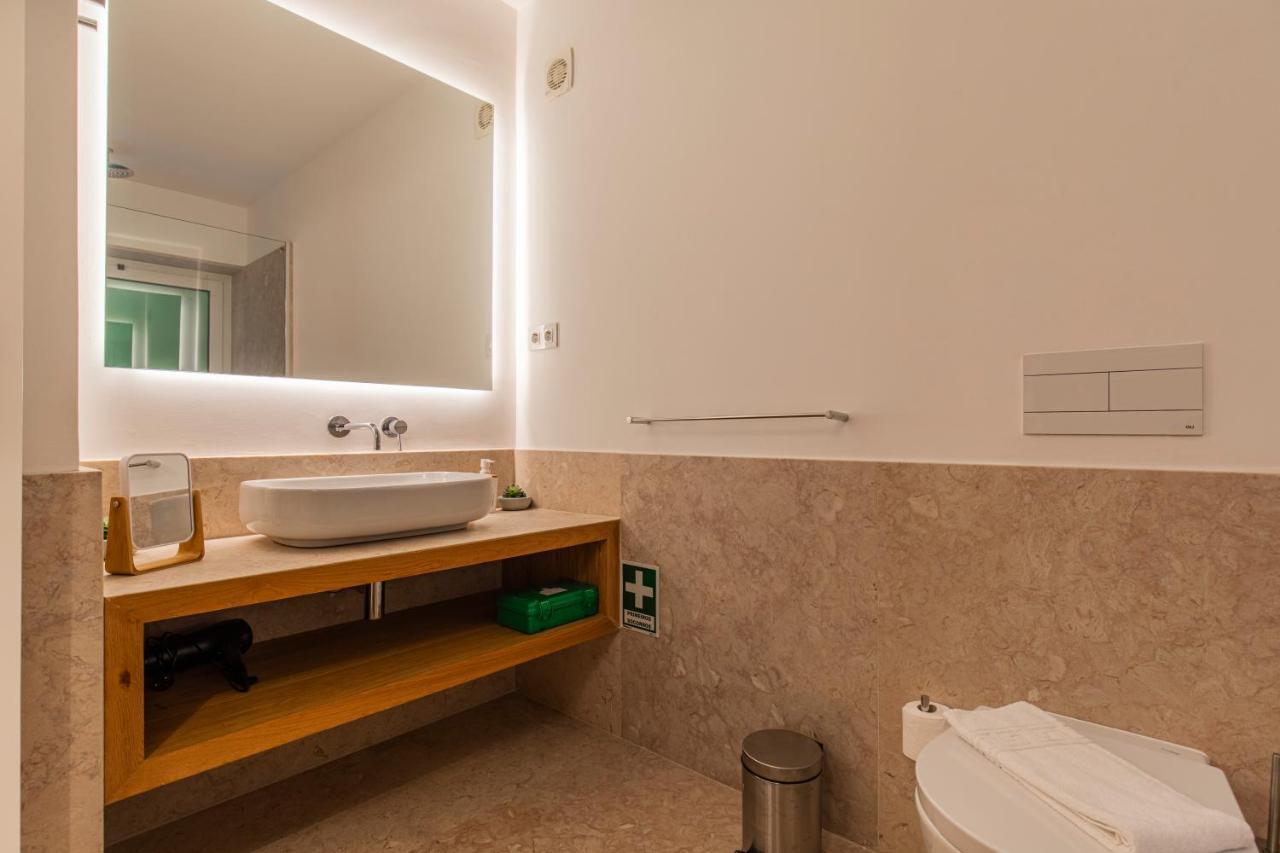 Upscale & Modern 2Bdr Apartment リスボン エクステリア 写真