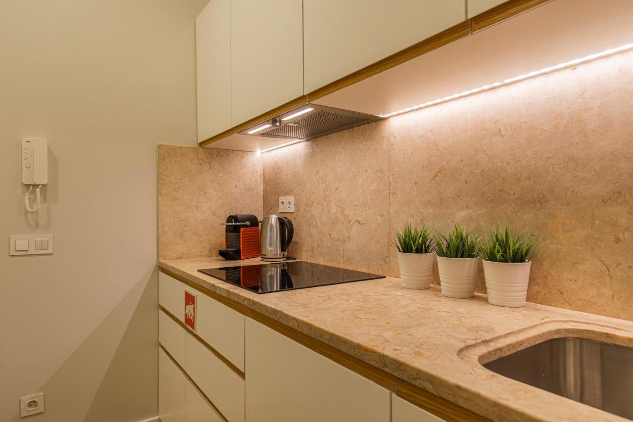 Upscale & Modern 2Bdr Apartment リスボン エクステリア 写真